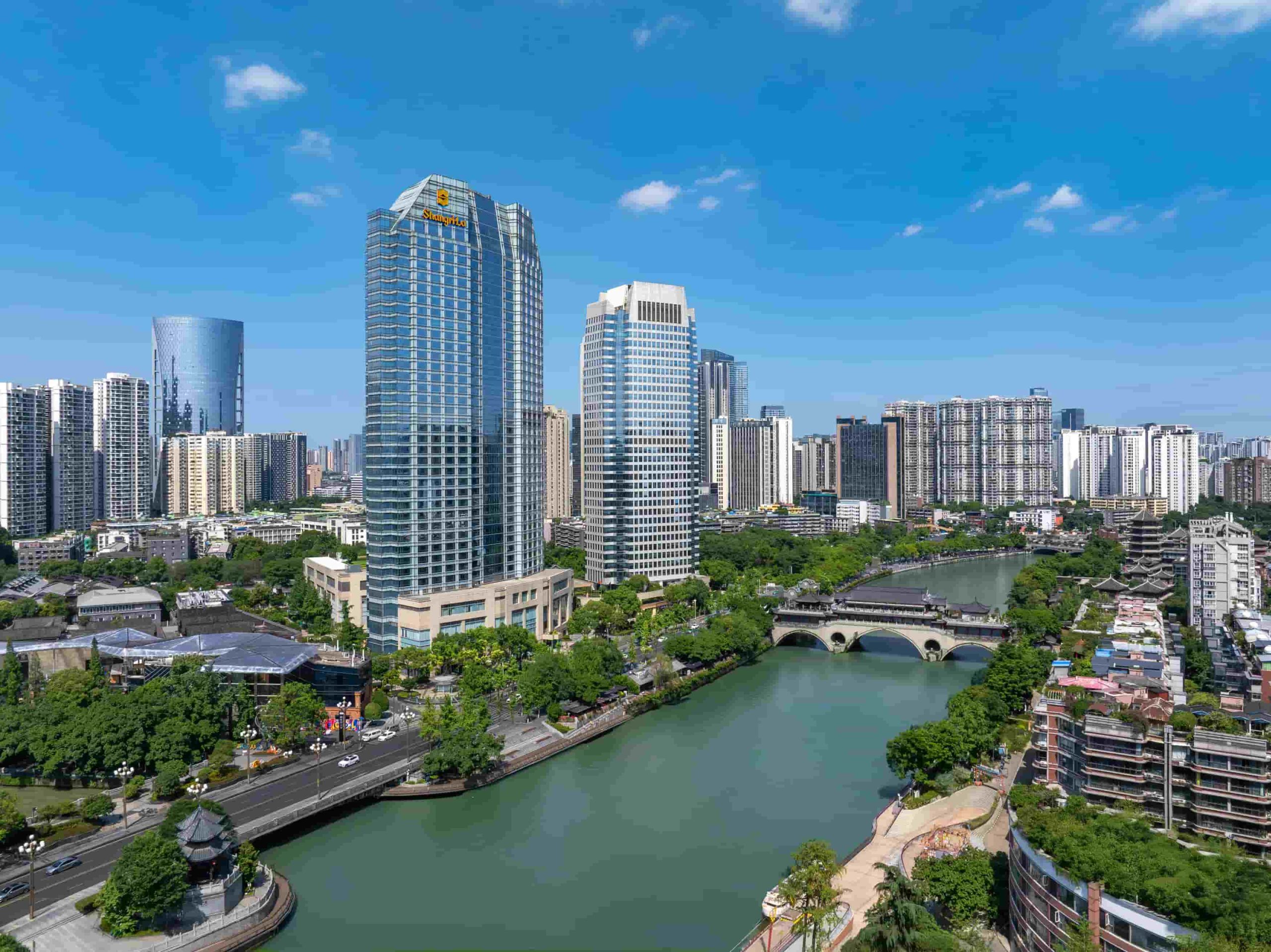 Discover Chengdu